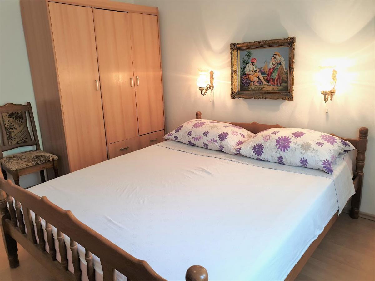 Apartments Josko Barbat Barbat na Rabu ภายนอก รูปภาพ