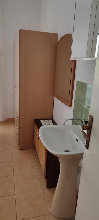 Apartments Josko Barbat Barbat na Rabu ภายนอก รูปภาพ